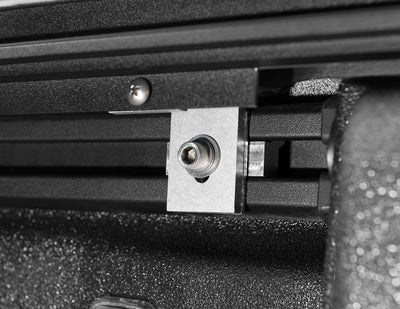 M-Series Locking Retractable Truck Bed Cover<br> 20-25 Jeep Gladiator 5 Ft. Bed