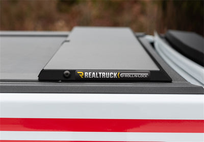 M-Series Locking Retractable Truck Bed Cover<br> 20-25 Jeep Gladiator 5 Ft. Bed