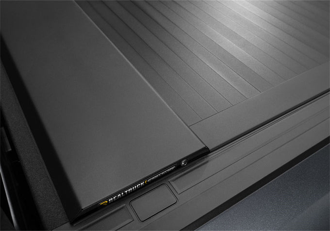 E-Series Locking Retractable Truck Bed Cover<br> 19-25 Chevrolet Silverado, GMC Sierra 1500 5.8 Ft. Bed