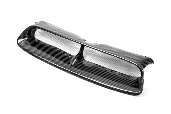 CW-style carbon fiber front grille <br> 2004-2005 Subaru Impreza / WRX