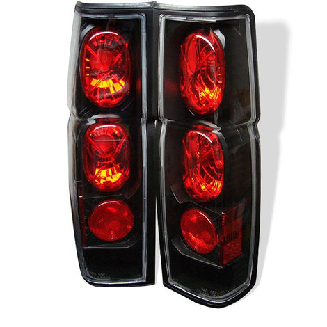 Black Euro Style Tail Lights <br>86-94 Nissan D21 86-97 Nissan Pickup 86 Nissan 720