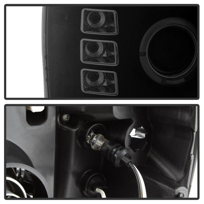 LED Halo Black Smoke Projector Headlights <br>07-13 GMC Sierra 1500 Sierra 2500 HD Sierra 3500 HD