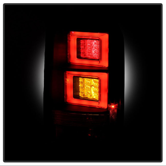 Black LED Tail Lights <br>05-09 Land Rover LR3