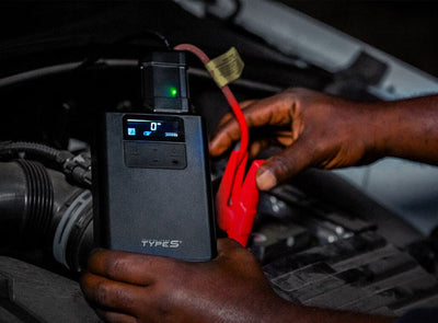 12V 6.0L 8,000mAh Portable Jump Starter and Air Pump