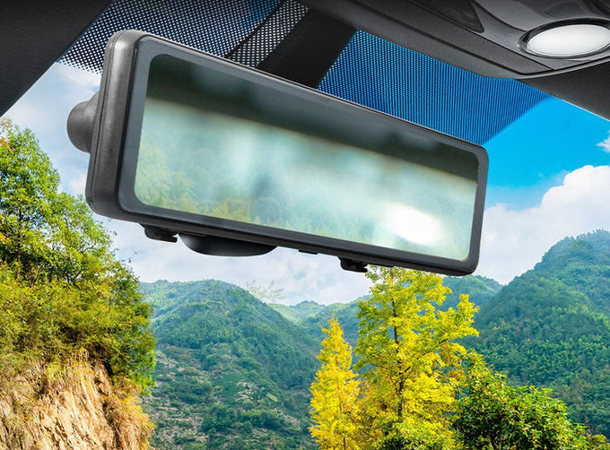Y400 4K UHD Dashcam & Rearview Mirror 2-in-1