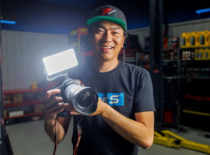 Larry Chen 360 LED Smart Video Light with Power Bank