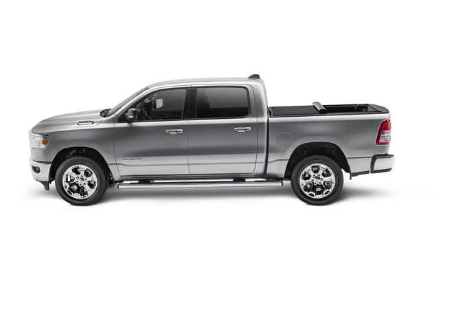 Pro X15 Roll Up Tonneau Cover -Black <br>19-25 Ram 1500 5.5 ft. Bed
