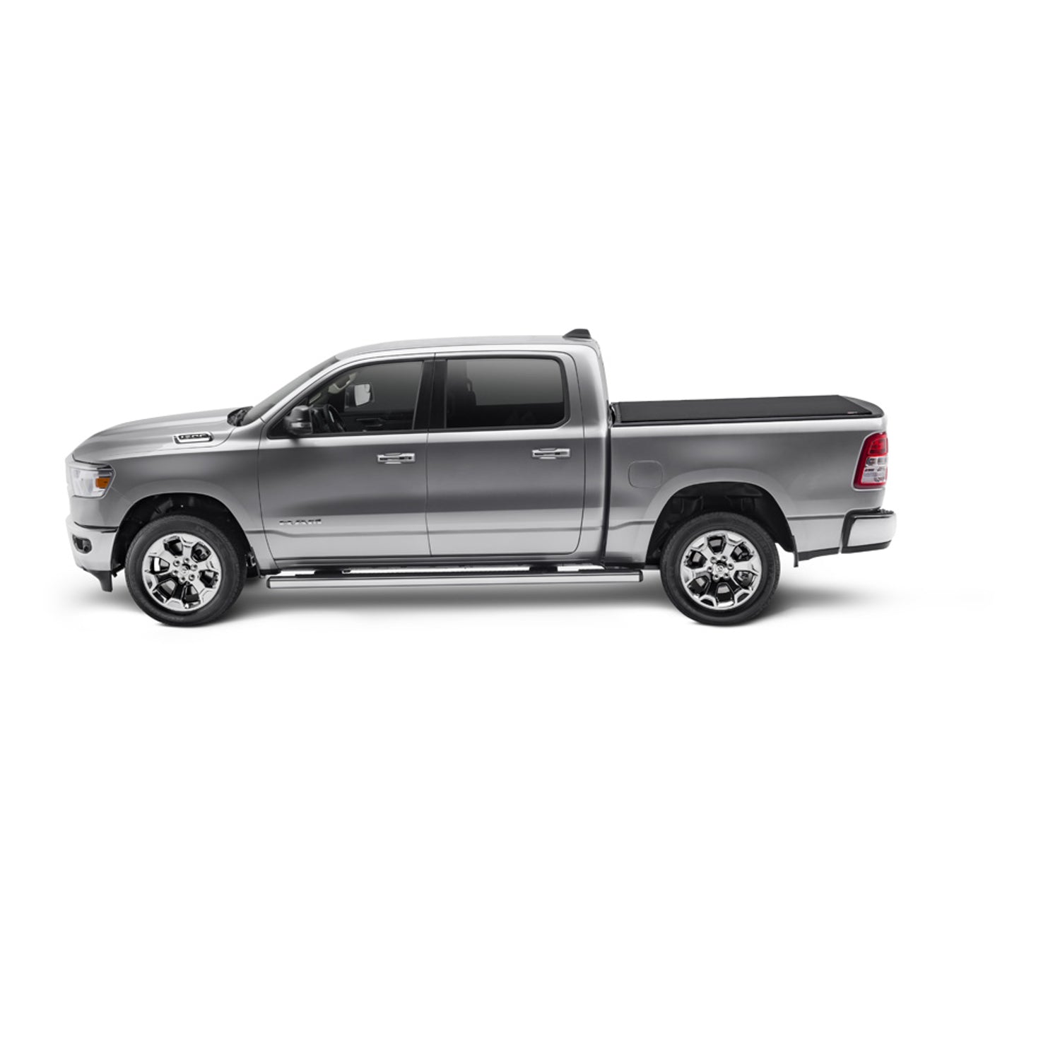 Pro X15 Roll Up Tonneau Cover -Black <br>19-25 Ram 1500 5.5 ft. Bed