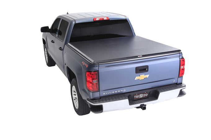 TruXport Roll Up Tonneau Cover -Black <br>14-18 (19 Legacy/Limited) Silverado, Sierra 5.75 ft. Bed