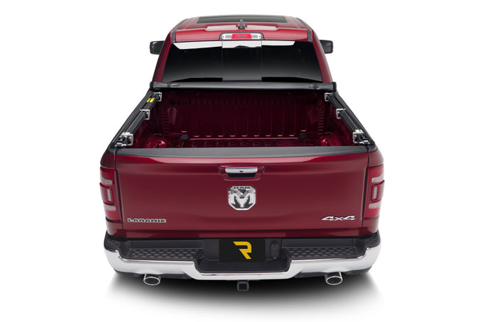 TruXport Roll Up Tonneau Cover -Black <br>19-25 Ram 5.5 ft. Bed w/o RamBox