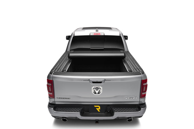 Lo Pro Roll Up Tonneau Cover -Black <br>09-18 (19-24 Classic) Ram 5.5 ft. Bed with RamBox