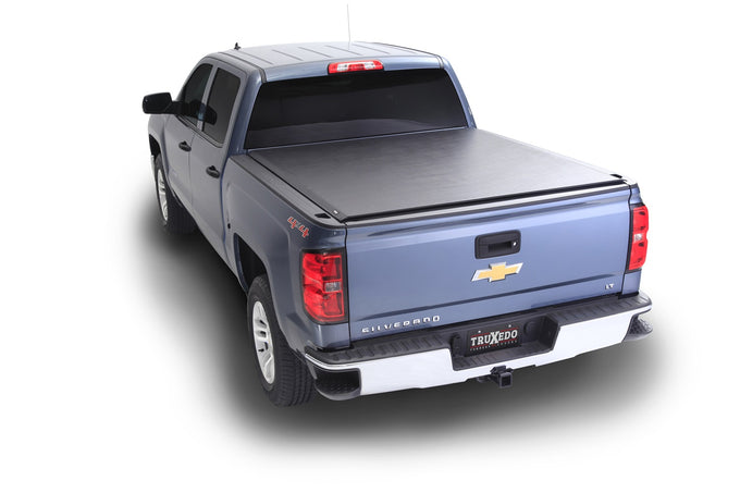Lo Pro Roll Up Tonneau Cover -Black <br>14-18 Silverado, Sierra 5.75 ft. Bed