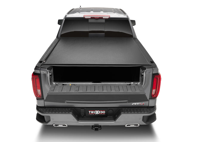 Lo Pro Roll Up Tonneau Cover -Black <br>19-25 Silverado, Sierra 5.75 ft. Bed