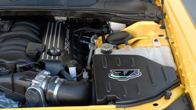 Oiled Filter Closed Box Air Intake <br> 11-14 Dodge Challenger Charger, Chrysler 300