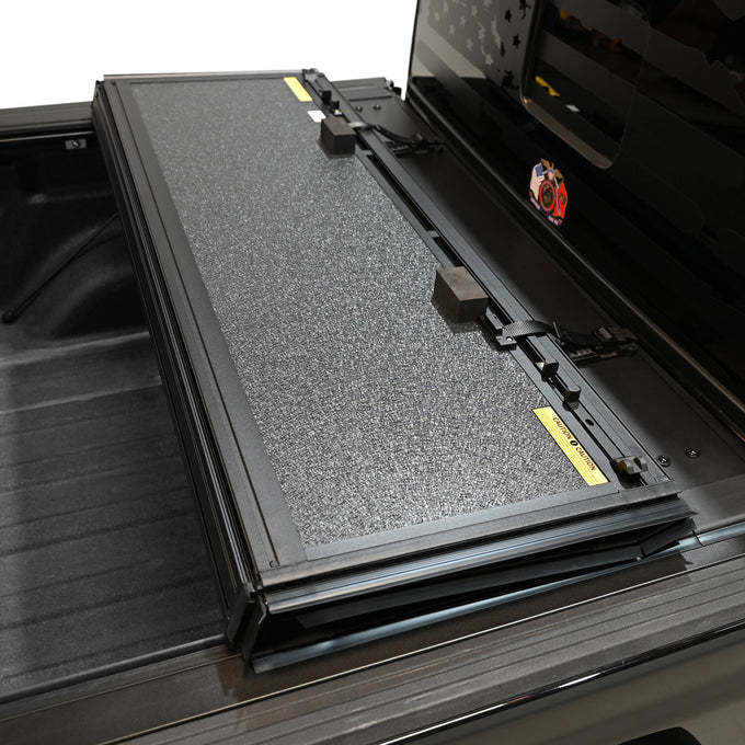 Hard Tri-Fold Tonneau Cover <br> 2020-2025 Jeep Gladiator