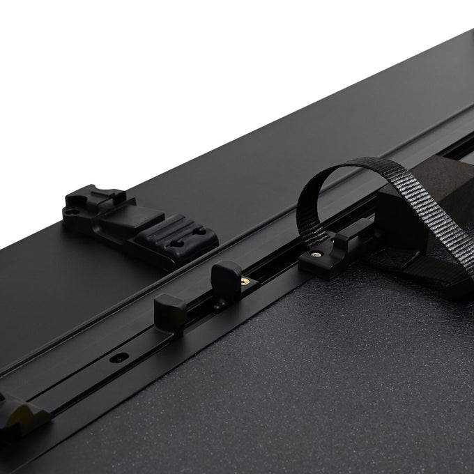 Hard Tri-Fold Tonneau Cover <br> 2020-2025 Jeep Gladiator