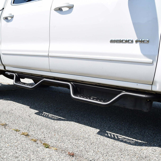 Outlaw Drop Nerf Step Bars <br> 01-07 Chevy Silverado GMC Sierra 1500-3500 HD