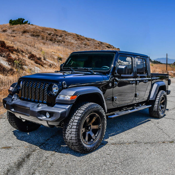 PRO TRAXX 4 Oval Nerf Step Bars <br> 2020-2025 Jeep Gladiator