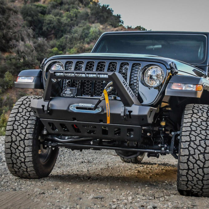 WJ2 Stubby Front Bumper w/LED Light Bar Mount <br> 2018-2025 Jeep Wrangler Gladiator