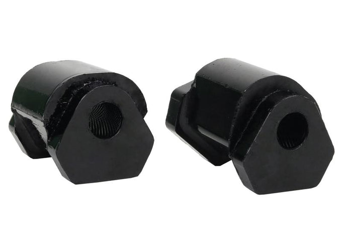Front Control Arm Bushing<br>96-04 Nissan Pathfinder, 97-03 Infiniti QX4