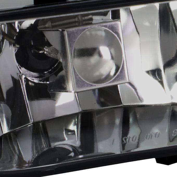 D-Motoring - 99-06 GMC Sierra/Yukon Fog Lights - Clear Lens - Plug-n-Play - 3