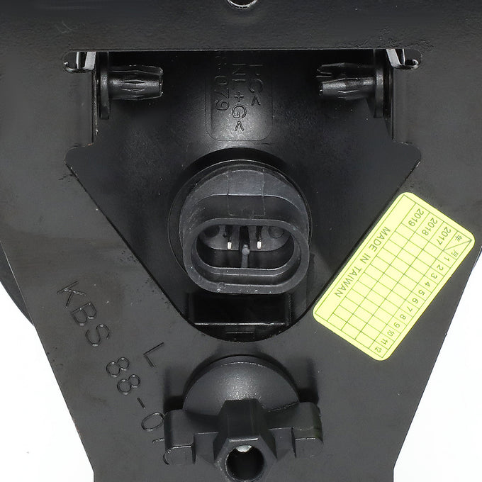 D-Motoring - 01-07 GMC Yukon/Sierra C3 Denali Fog Lights - Clear Lens - Plug-n-Play - 4
