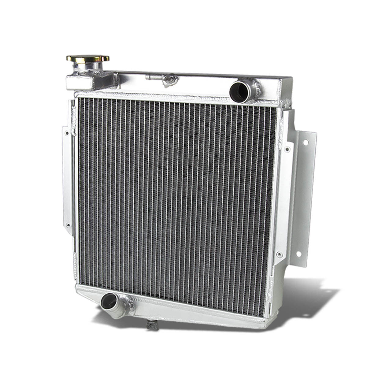 D-Motoring - Radiator - Inlet/Outlet: 1.25 / 1.25 - 3-Row - Aluminum - 69-70 Nissan Datsun 2000 Fairlady - 1