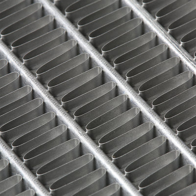 Performance 3-Rows Core Full Aluminum Radiator<br>82-02 Chevy S10 Blazer 84-90 Corvette V8