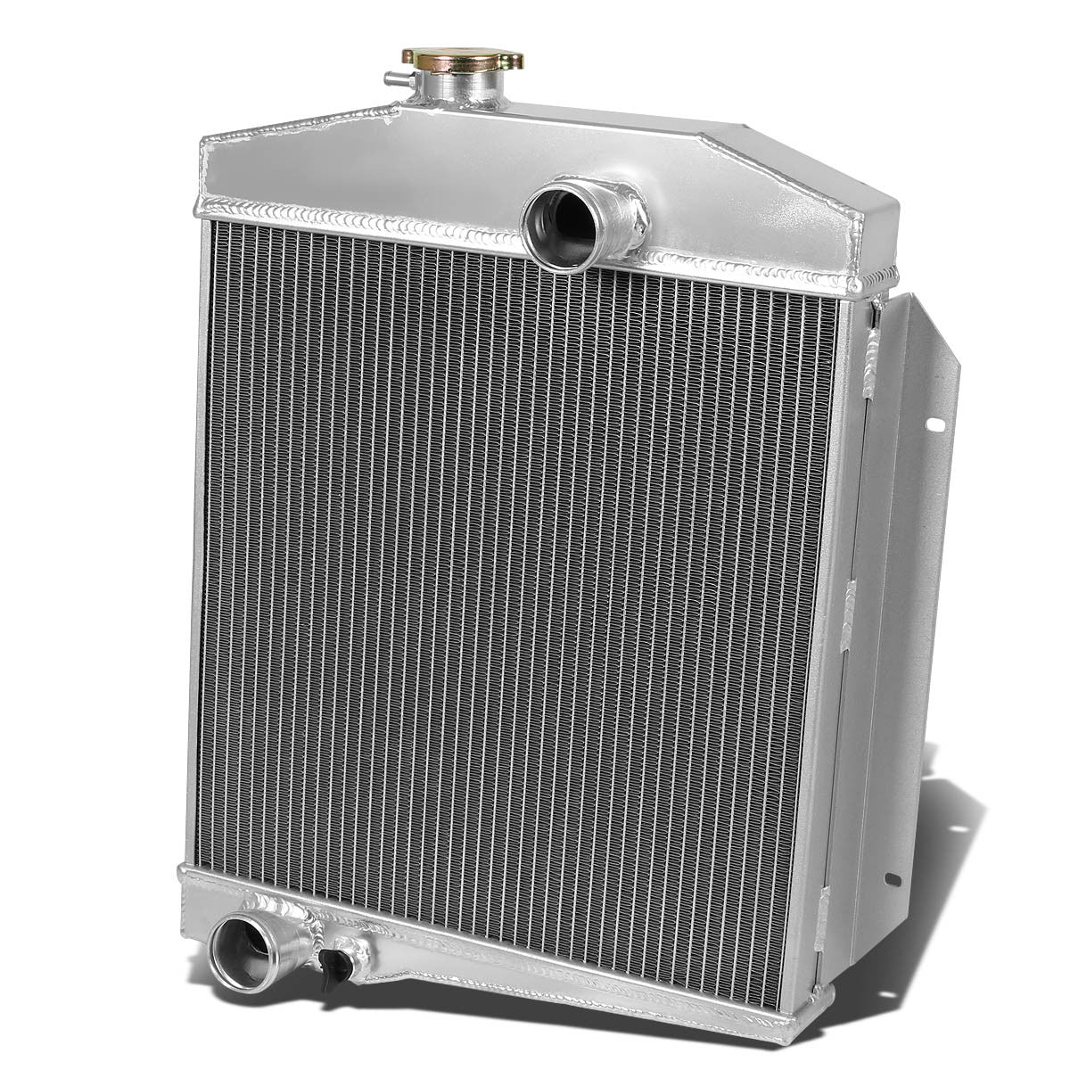 D-Motoring - Radiator - Inlet/Outlet: 2.00 / 2.00 - 3-Row - Aluminum - 61-71 International Scout - 1